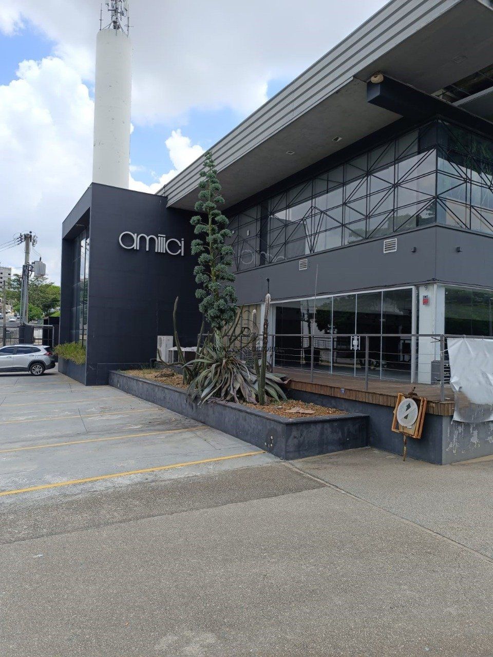 Comercial em Jardim Santa Rosália, Sorocaba - Ponto Comercial de Alto Padrão na Avenida Dom Aguirre, Sorocaba - 1.380m² - Foto 7