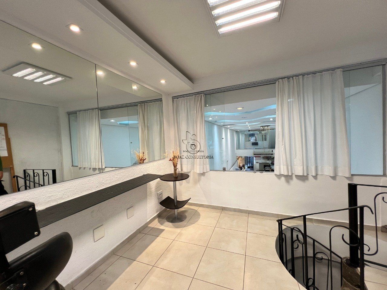 Comercial em Vila Hortência, Sorocaba - Salão de Beleza e Estética Montado para Alugar na Nogueira Padilha | 150m² - Foto 28