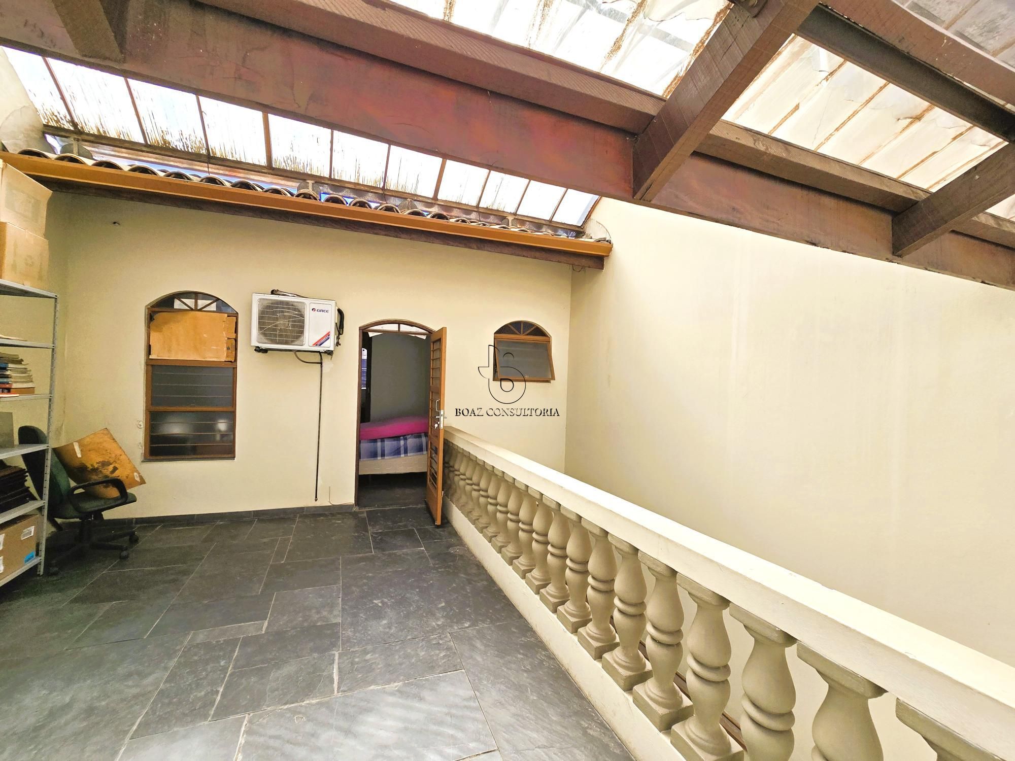 Sobrado, 4 quartos, 240 m² - Foto 3