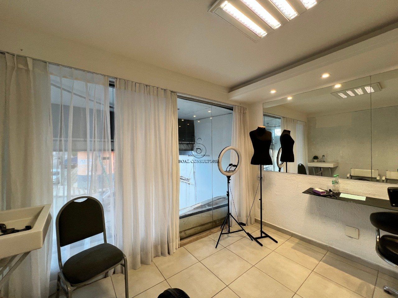 Comercial em Vila Hortência, Sorocaba - Salão de Beleza e Estética Montado para Alugar na Nogueira Padilha | 150m² - Foto 27