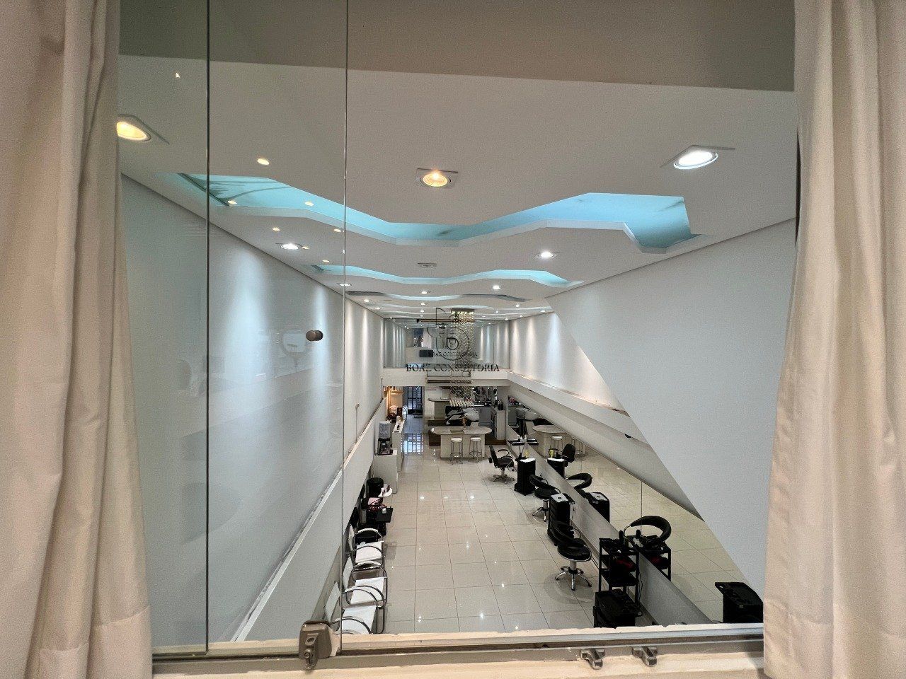 Comercial em Vila Hortência, Sorocaba - Salão de Beleza e Estética Montado para Alugar na Nogueira Padilha | 150m² - Foto 29