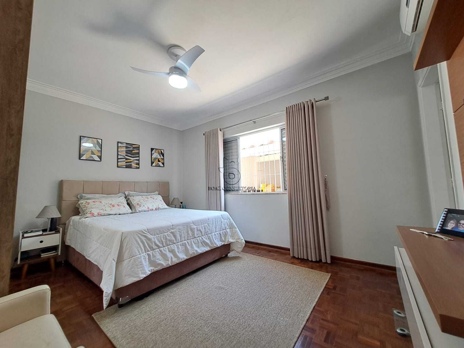 Casa, 3 quartos, 205 m² - Foto 25