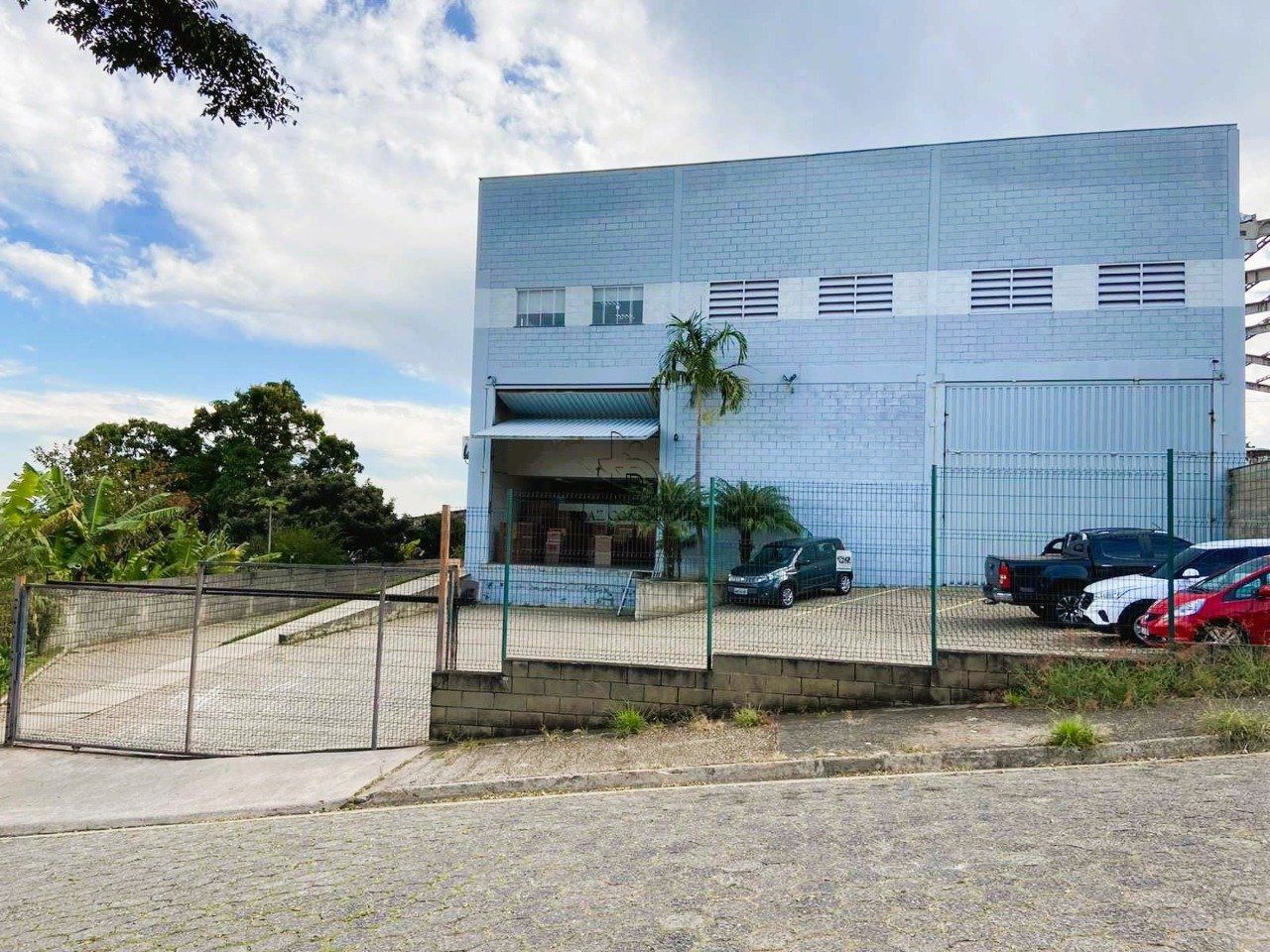 Industrial em Retiro São João, Sorocaba - Galpão à venda Retiro São João Sorocaba/SP