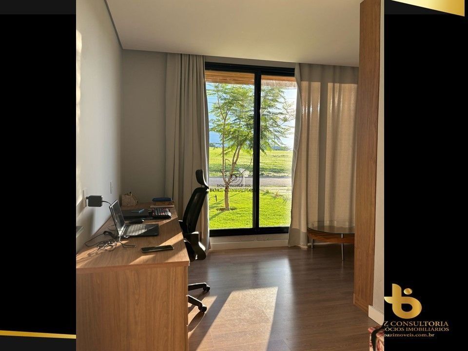 Casa, 4 quartos, 292 m² - Foto 22