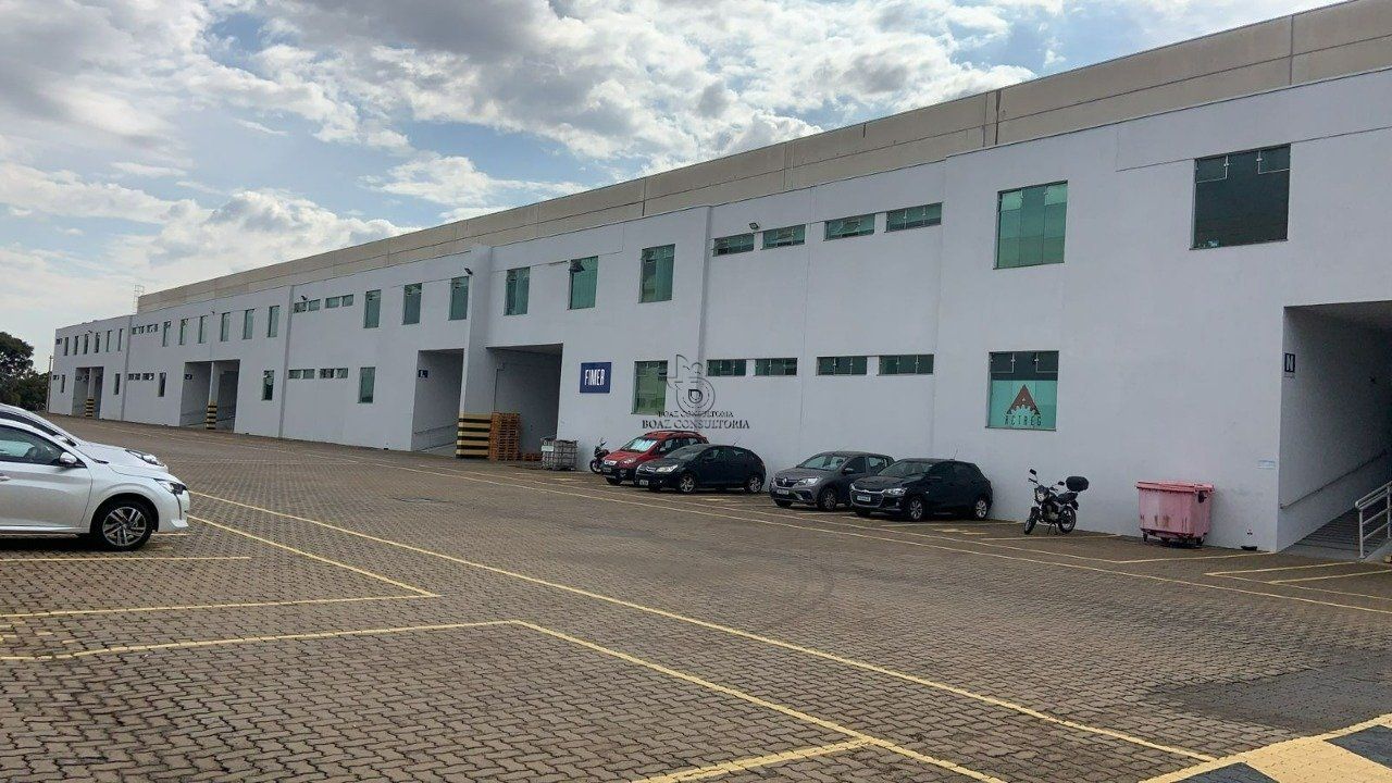 Galpão Comercial em Sorocaba 1045m² - Localização Estratégica com Fácil Acesso à