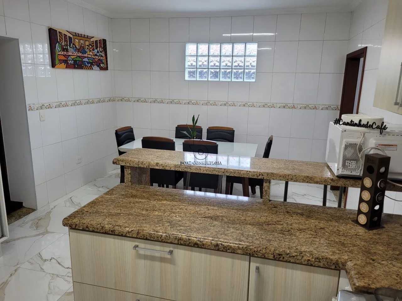 Casa, 3 quartos, 200 m² - Foto 4
