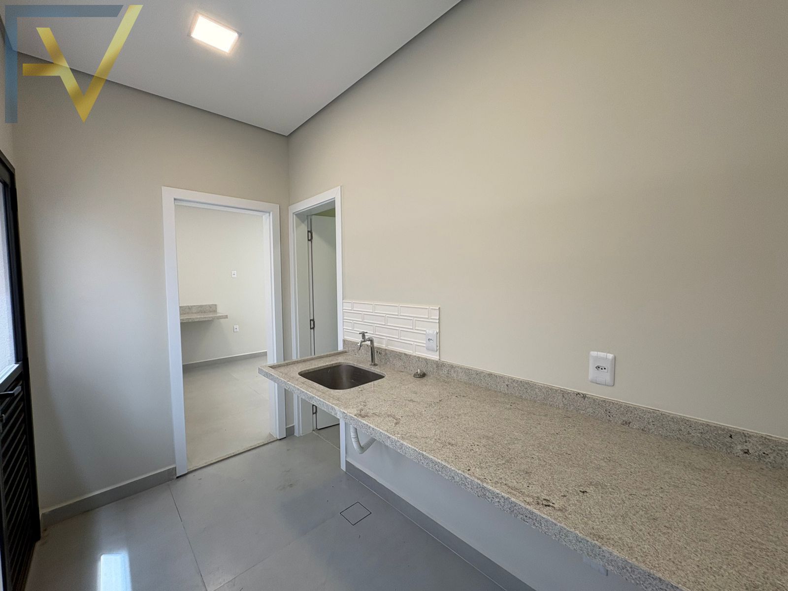 Casa, 3 quartos, 242 m² - Foto 9