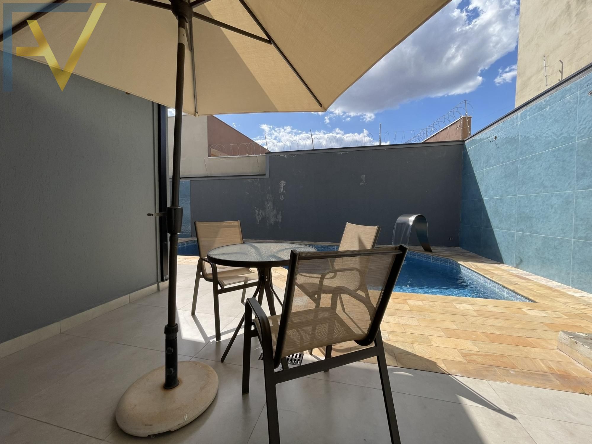 Casa, 4 quartos, 265 m² - Foto 14