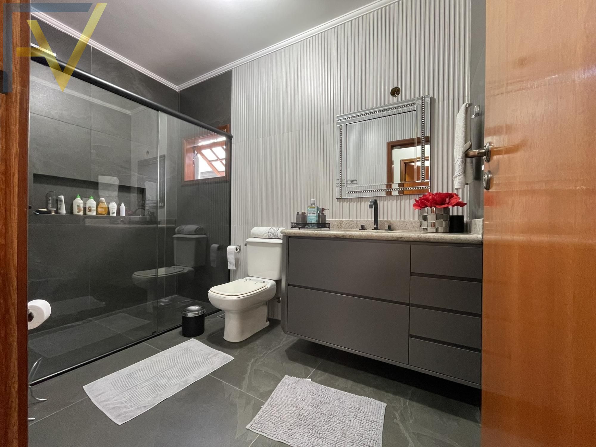 Casa, 4 quartos, 265 m² - Foto 47