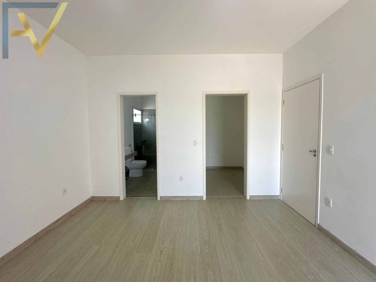Casa, 4 quartos, 330 m² - Foto 18