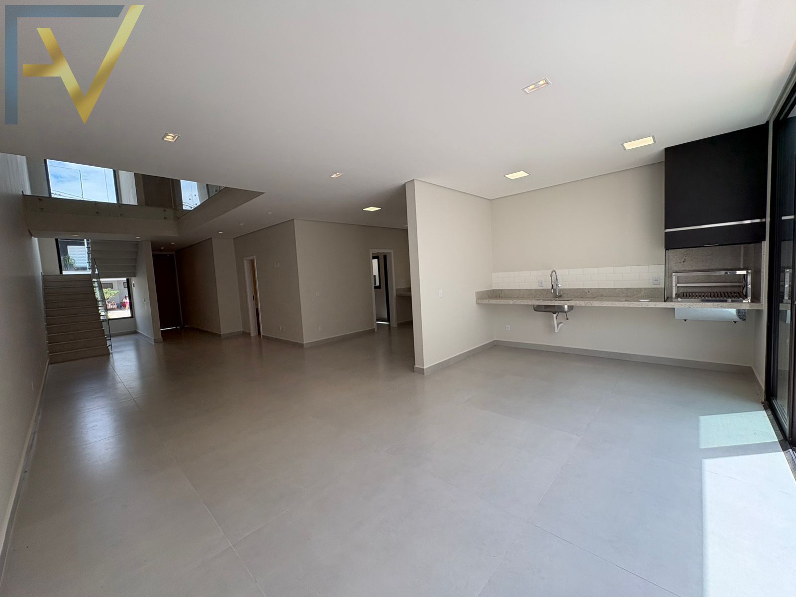 Casa, 3 quartos, 242 m² - Foto 5