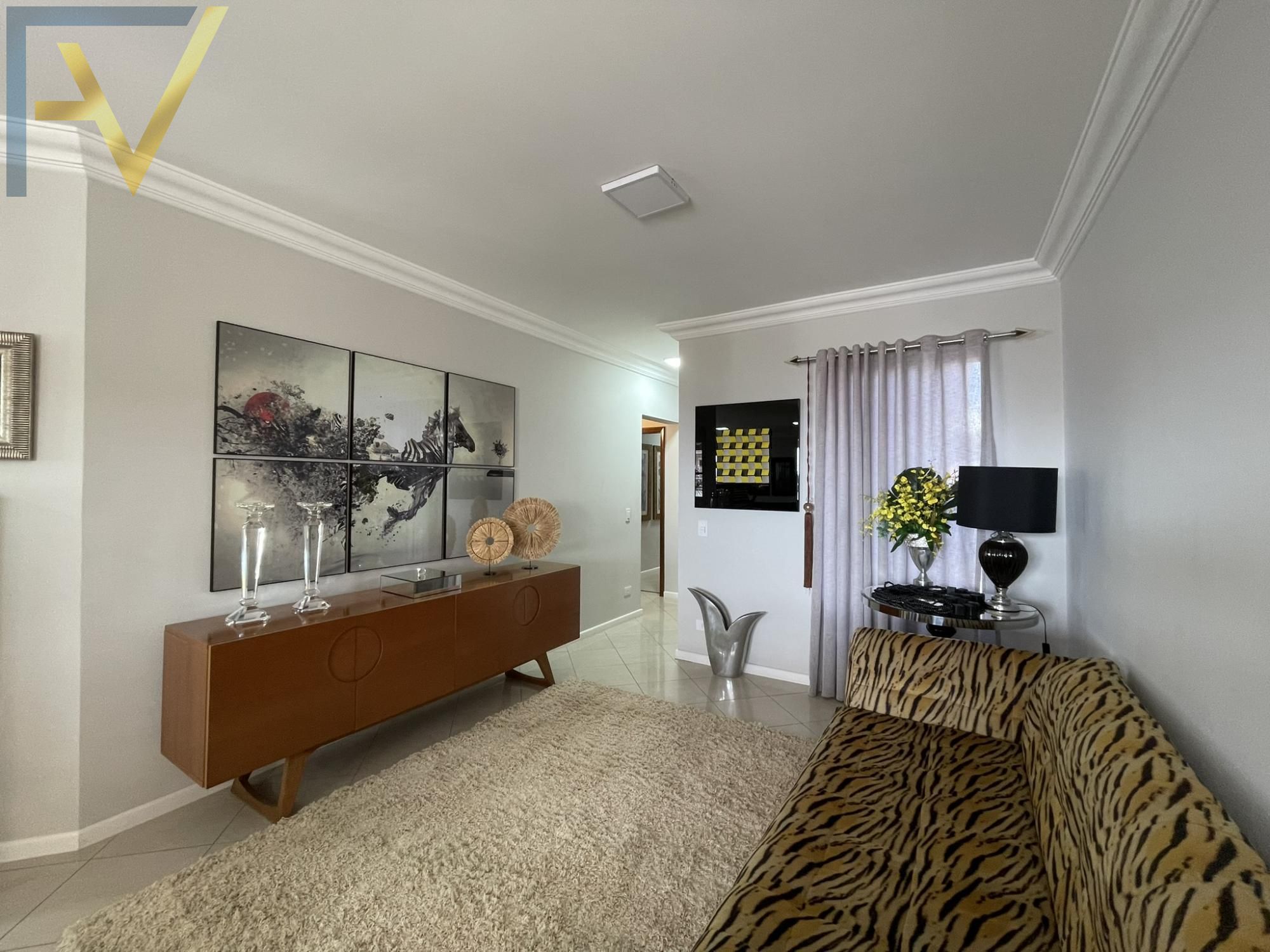 Casa, 4 quartos, 265 m² - Foto 40