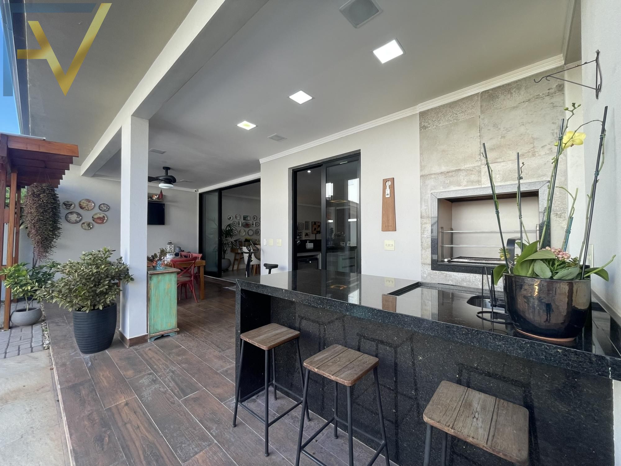 Casa, 3 quartos, 270 m² - Foto 16