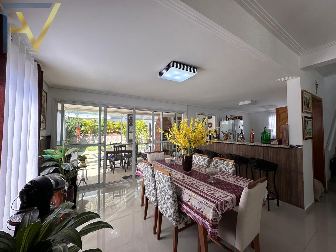 Casa, 4 quartos, 250 m² - Foto 6