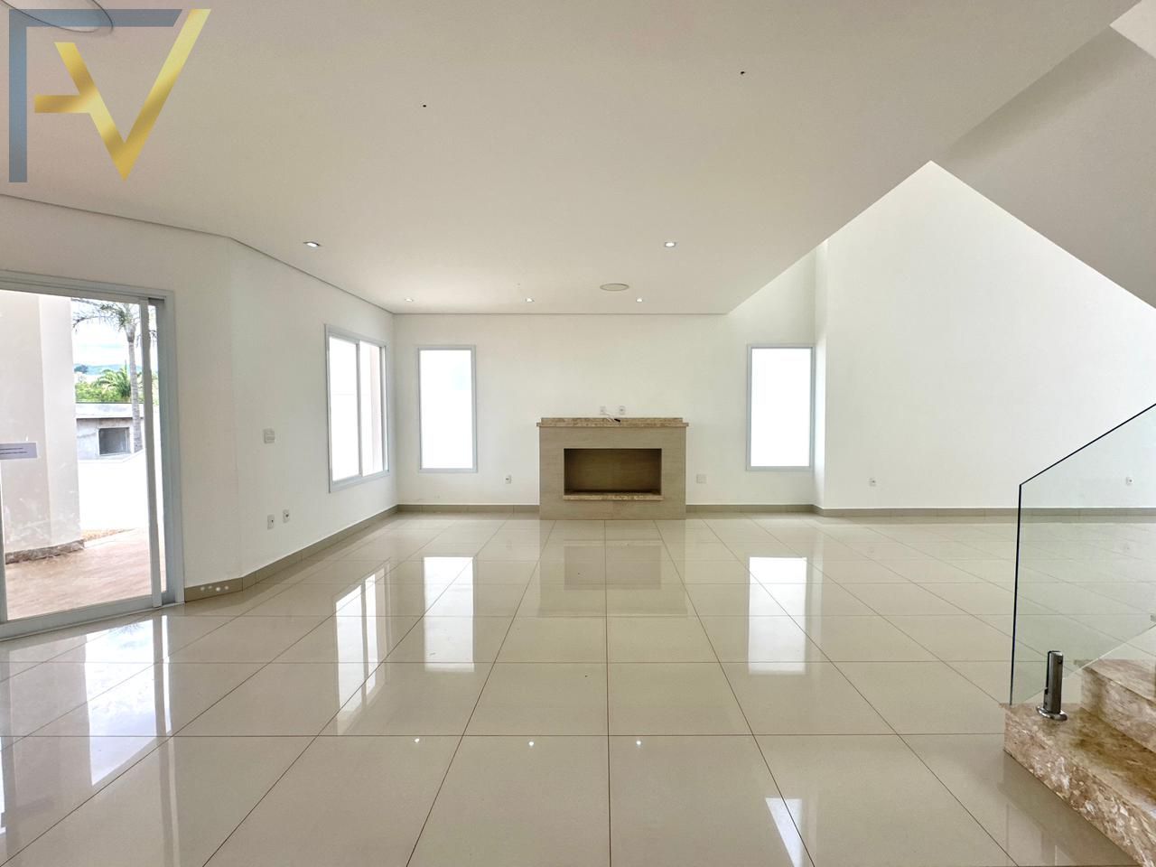 Casa, 4 quartos, 330 m² - Foto 2