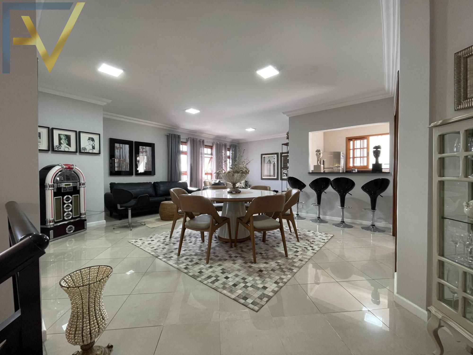 Casa, 4 quartos, 265 m² - Foto 30