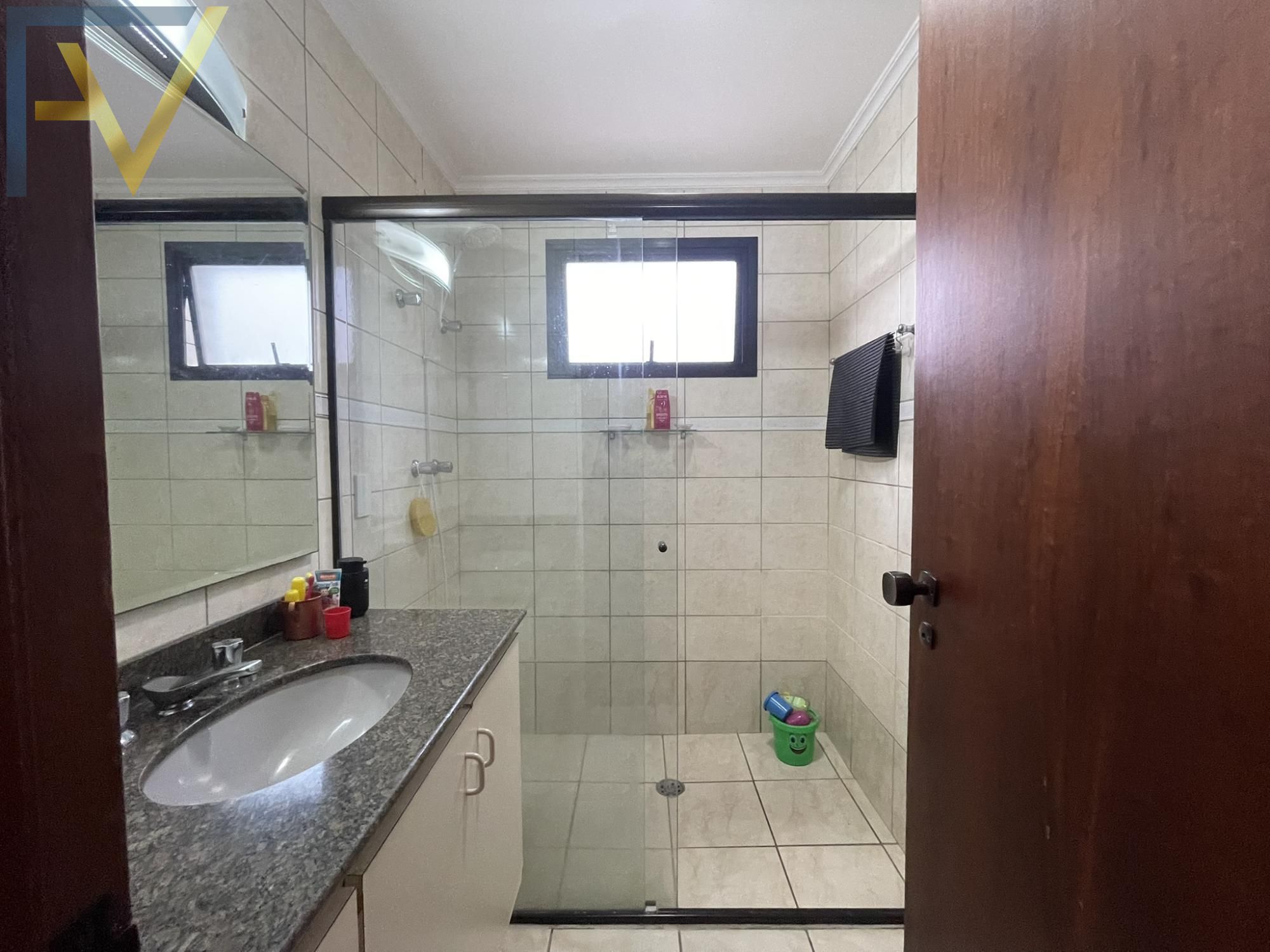 Apartamento, 3 quartos, 163 m² - Foto 2