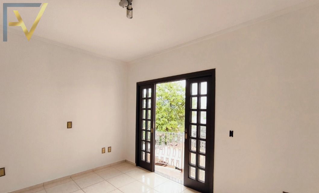 Casa, 3 quartos, 372 m² - Foto 27