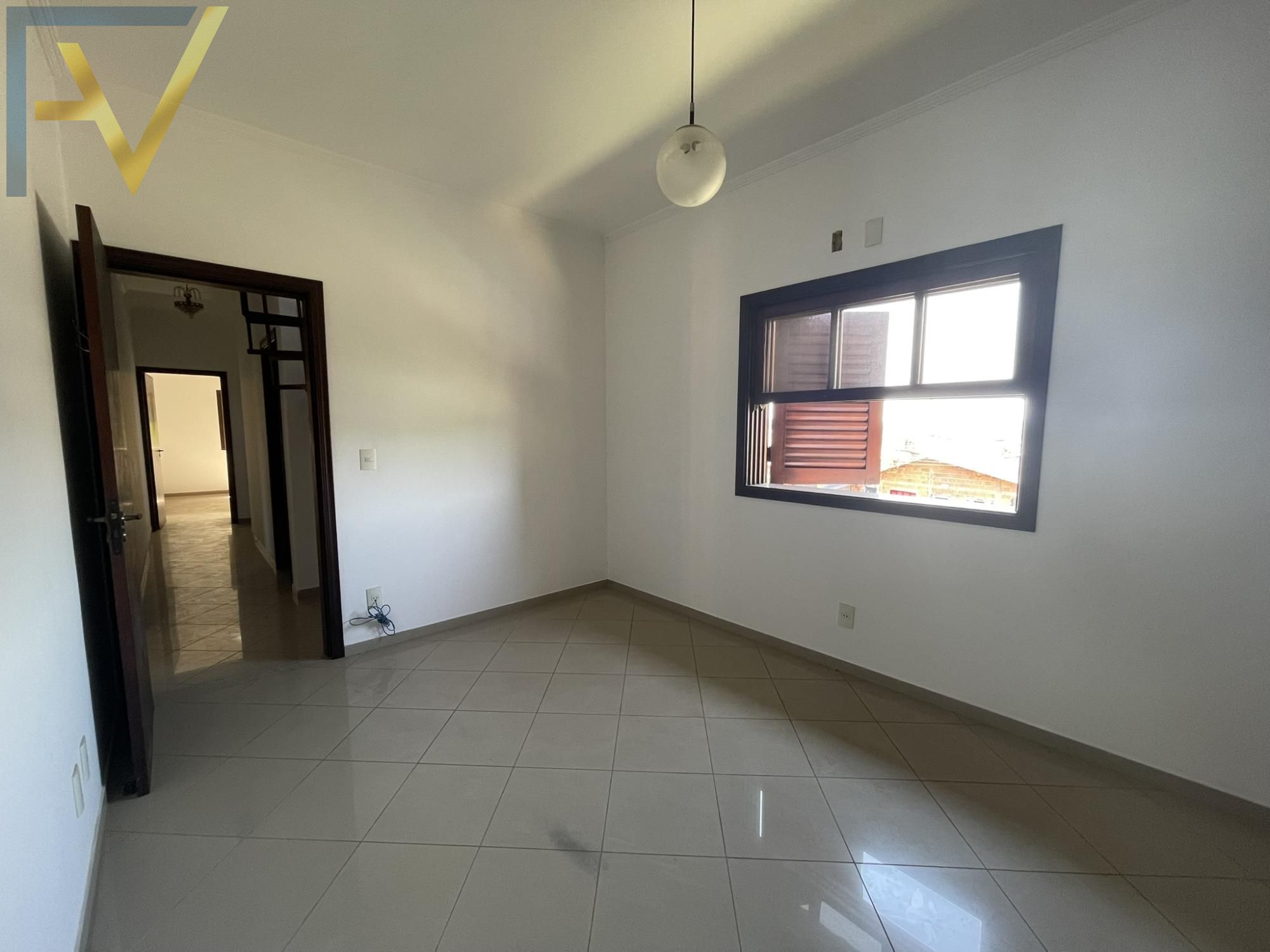 Casa, 4 quartos, 330 m² - Foto 18