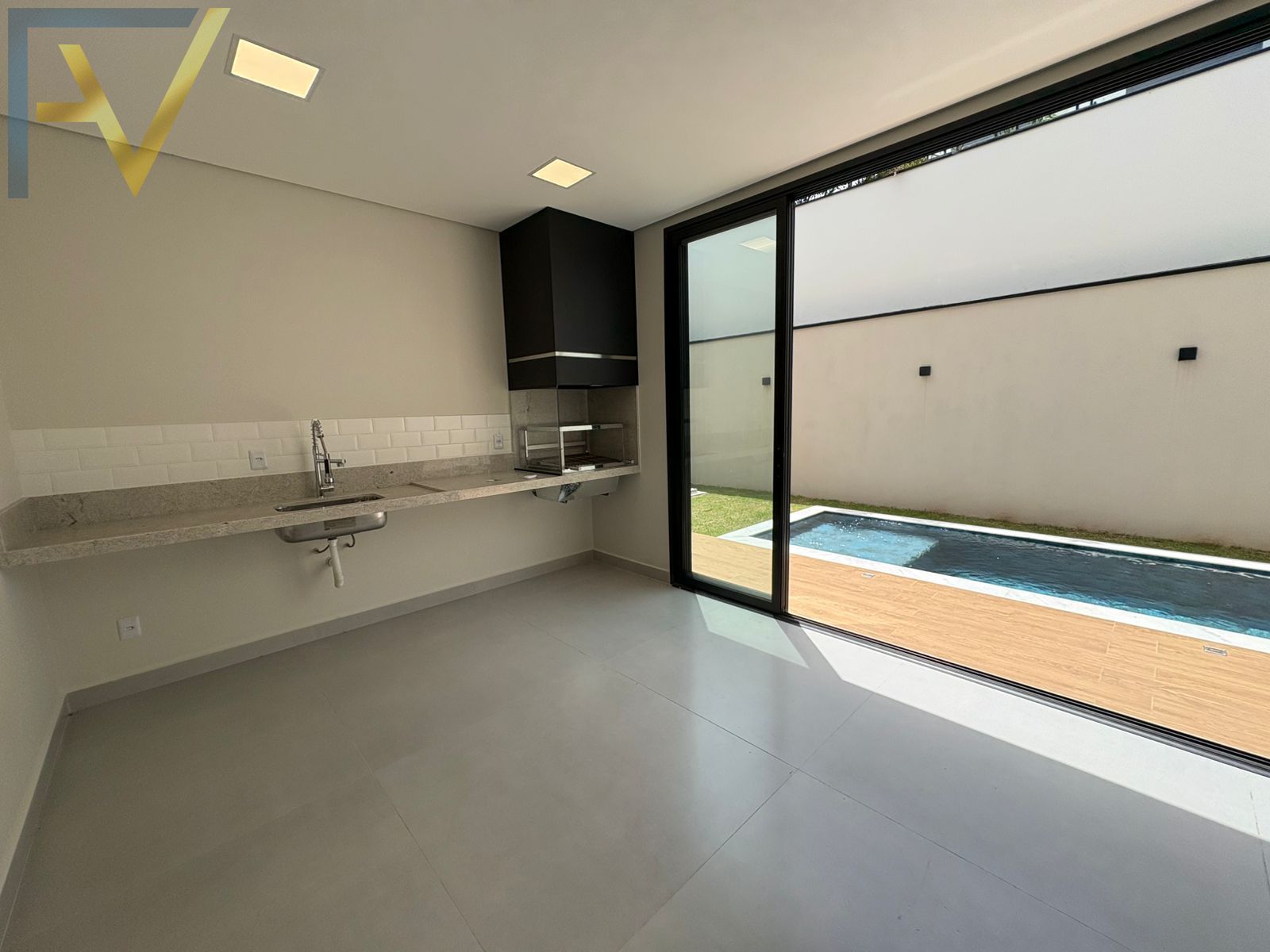 Casa, 3 quartos, 242 m² - Foto 8
