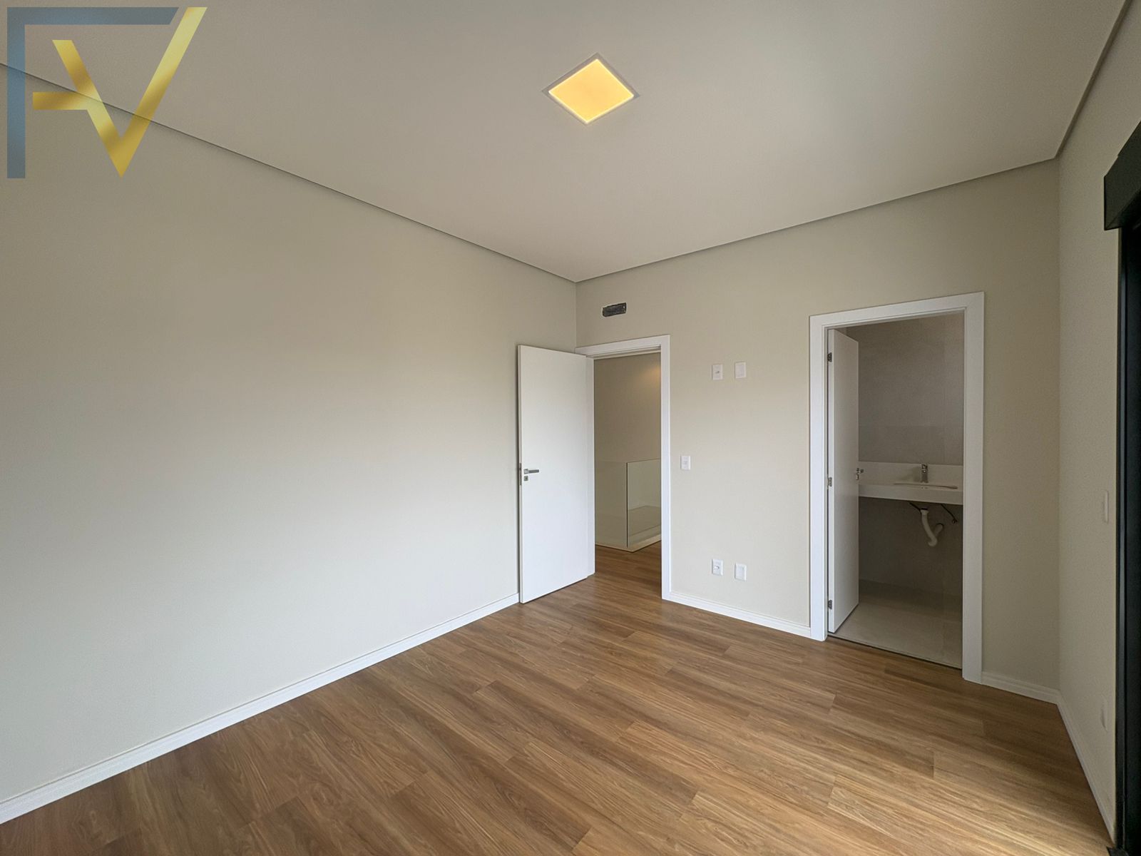 Casa, 3 quartos, 242 m² - Foto 13