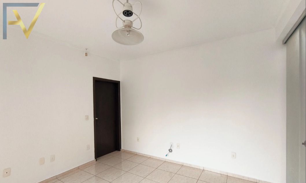 Casa, 3 quartos, 372 m² - Foto 37