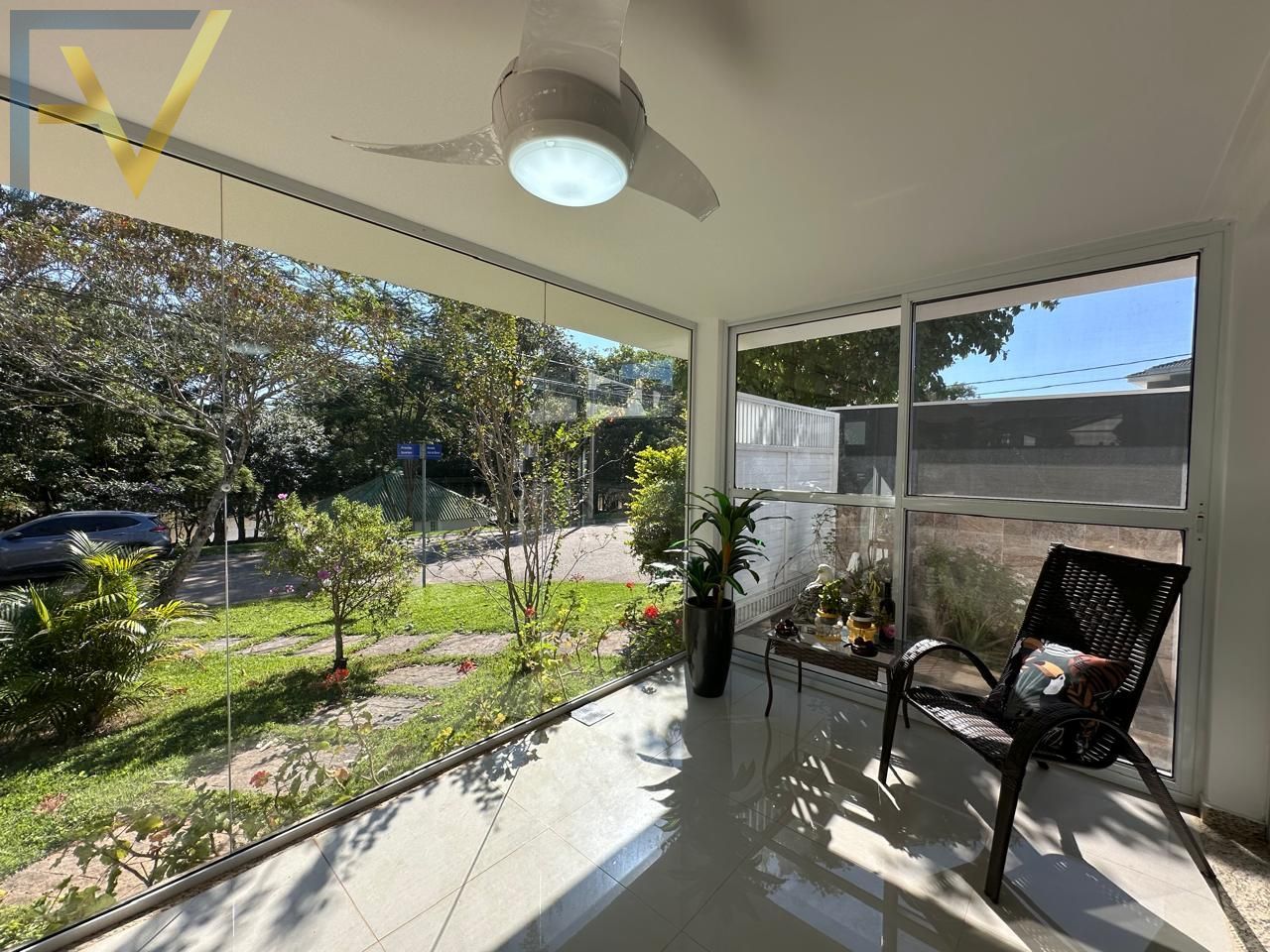 Casa, 4 quartos, 250 m² - Foto 11
