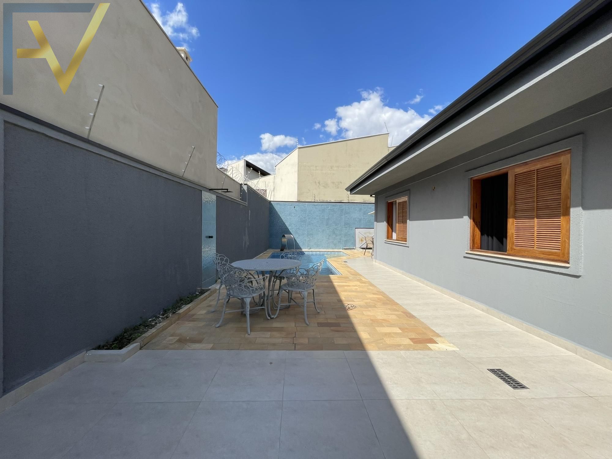 Casa, 4 quartos, 265 m² - Foto 10