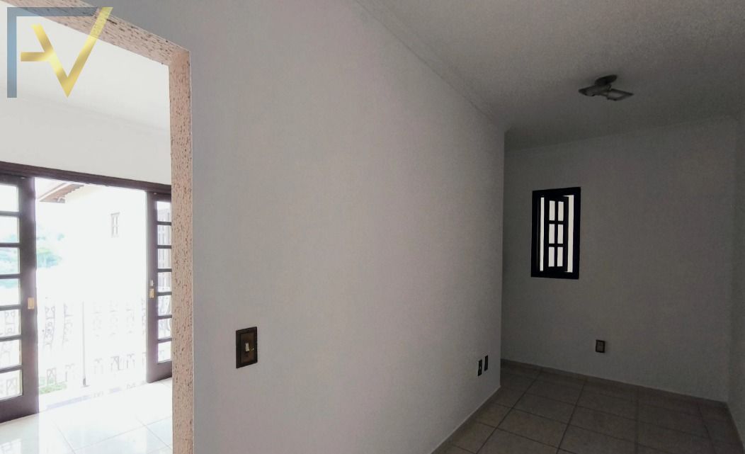 Casa, 3 quartos, 372 m² - Foto 24
