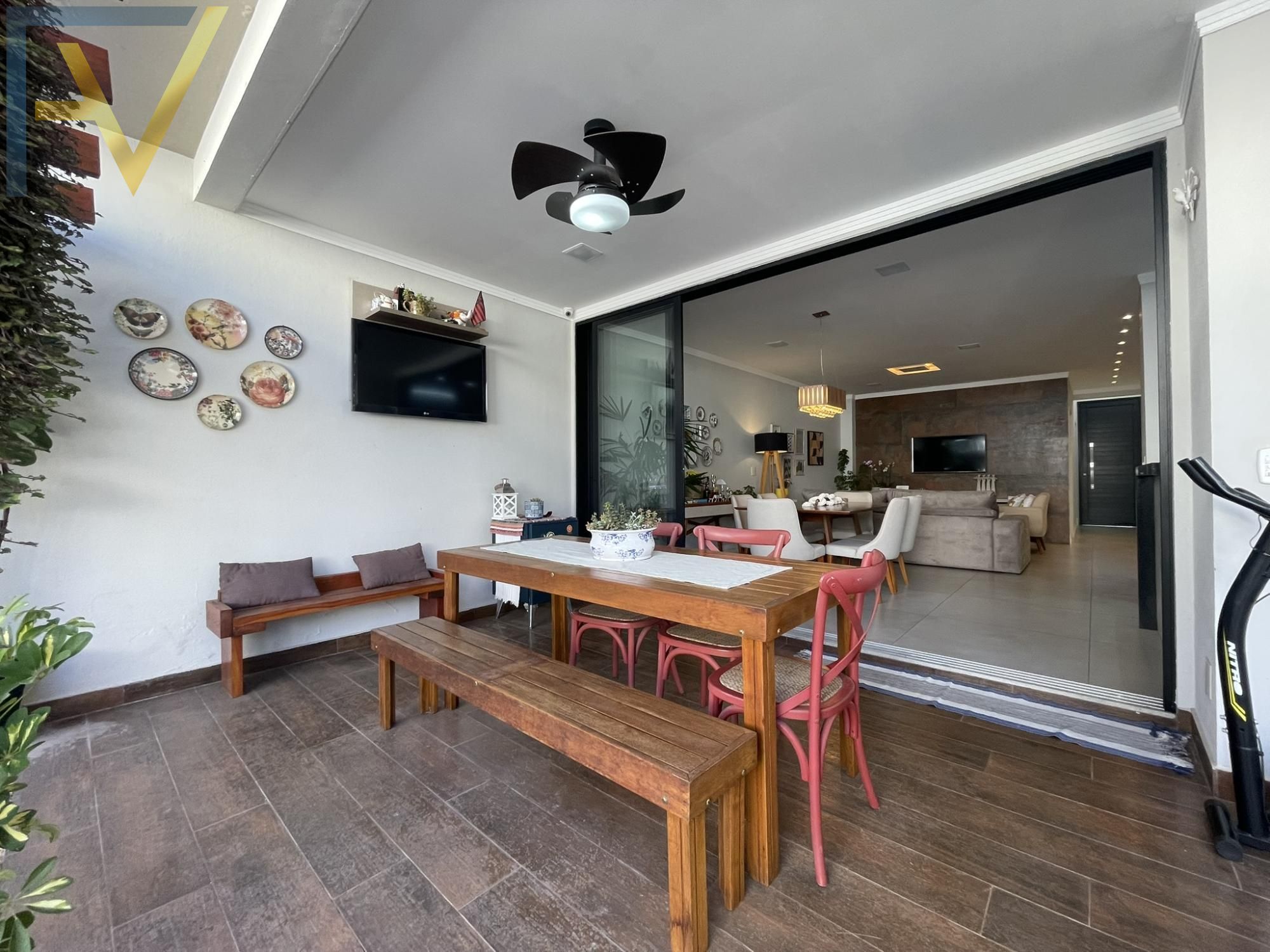 Casa, 3 quartos, 270 m² - Foto 12
