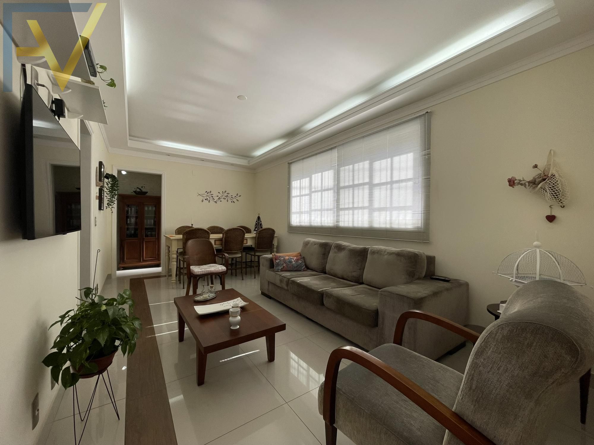 Casa, 3 quartos, 137 m² - Foto 1