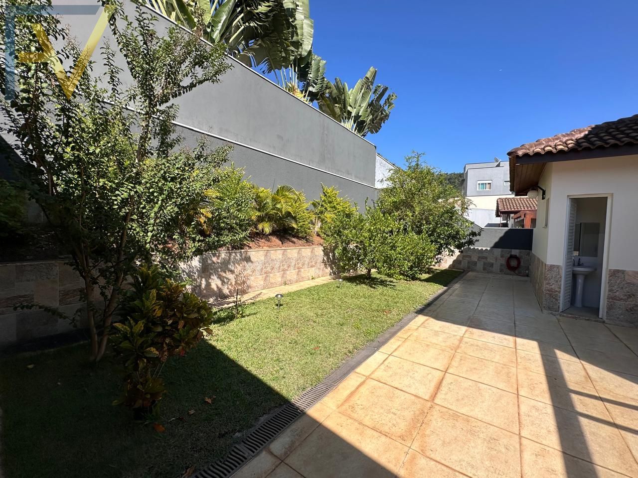 Casa, 4 quartos, 250 m² - Foto 16