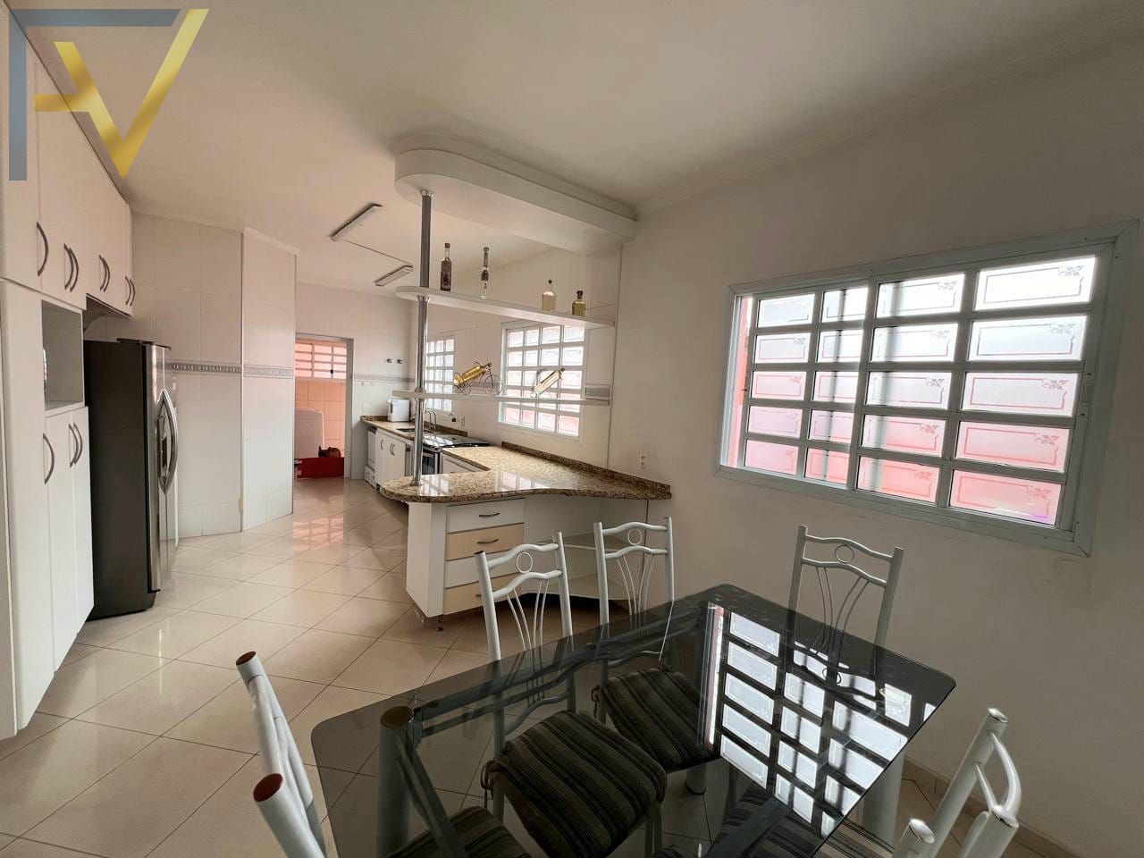 Casa, 4 quartos, 590 m² - Foto 8