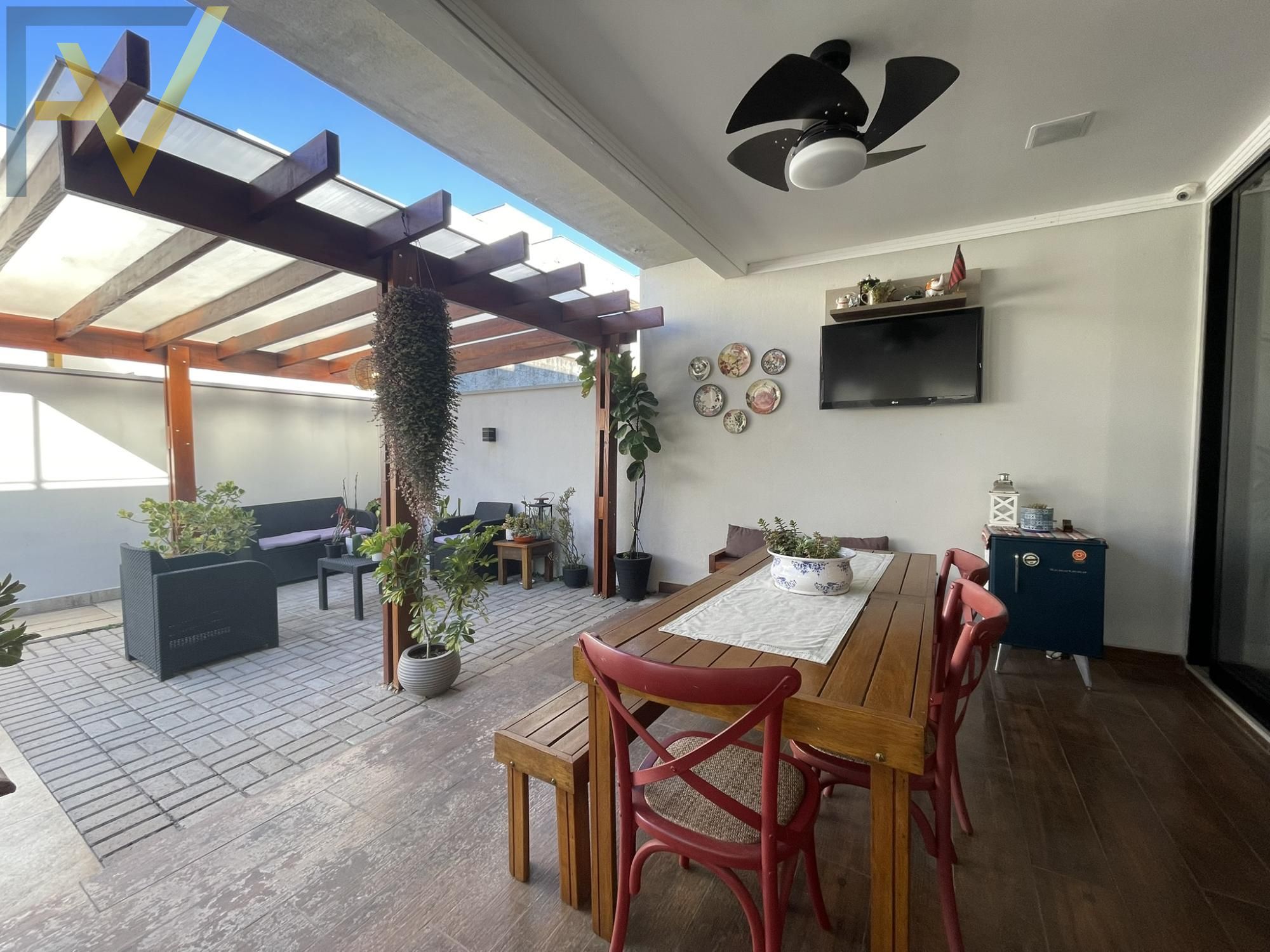 Casa, 3 quartos, 270 m² - Foto 10