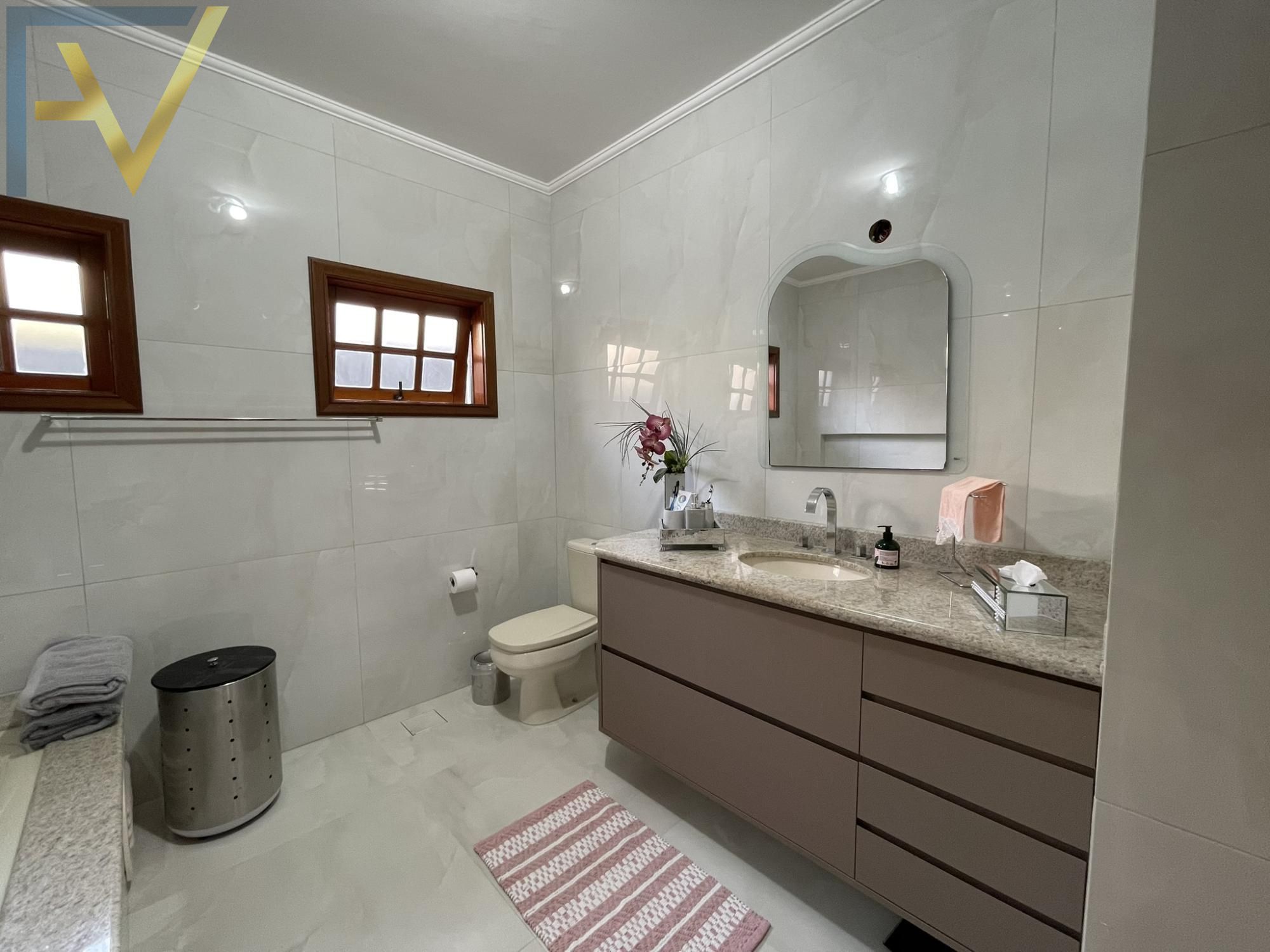Casa, 4 quartos, 265 m² - Foto 51
