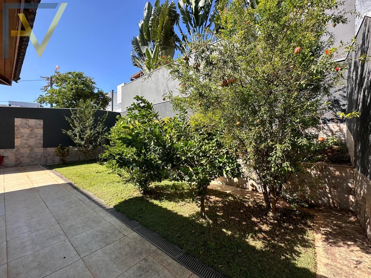 Casa, 4 quartos, 250 m² - Foto 17