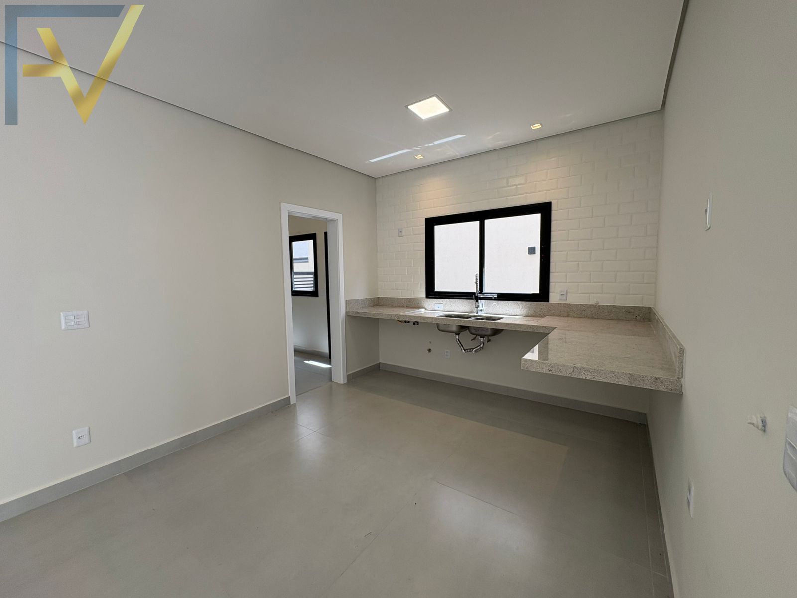 Casa, 3 quartos, 242 m² - Foto 6
