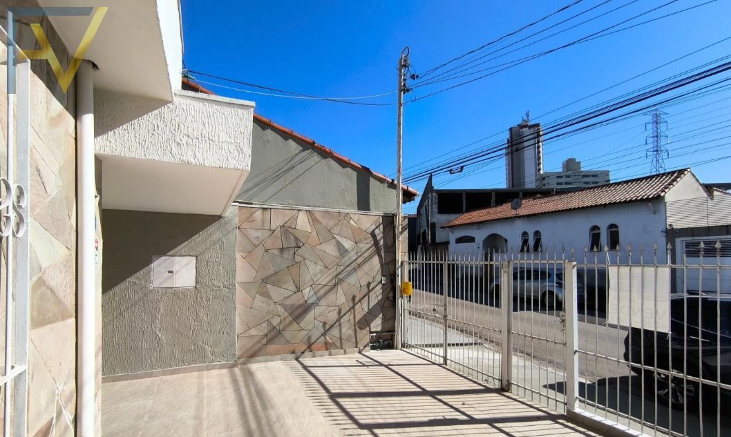 Casa, 4 quartos, 149 m² - Foto 3