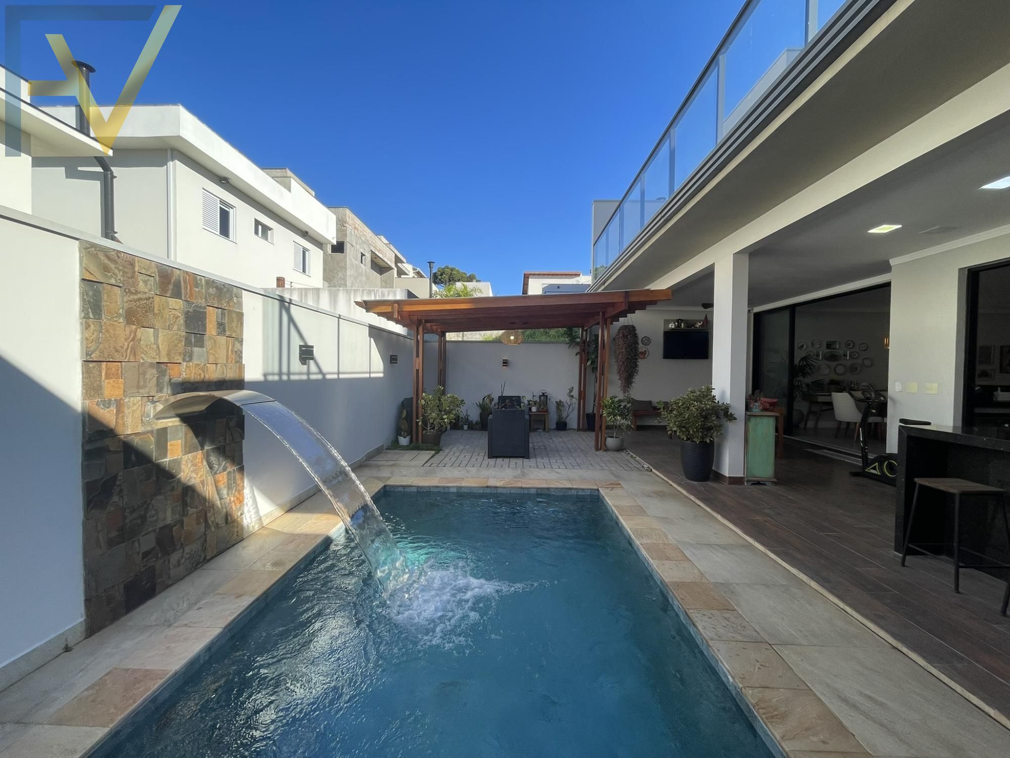 Casa, 3 quartos, 270 m² - Foto 3