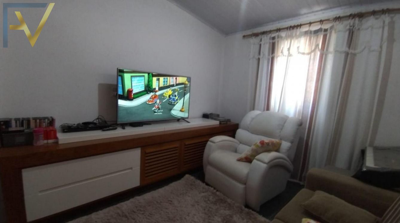 Casa, 4 quartos, 191 m² - Foto 2