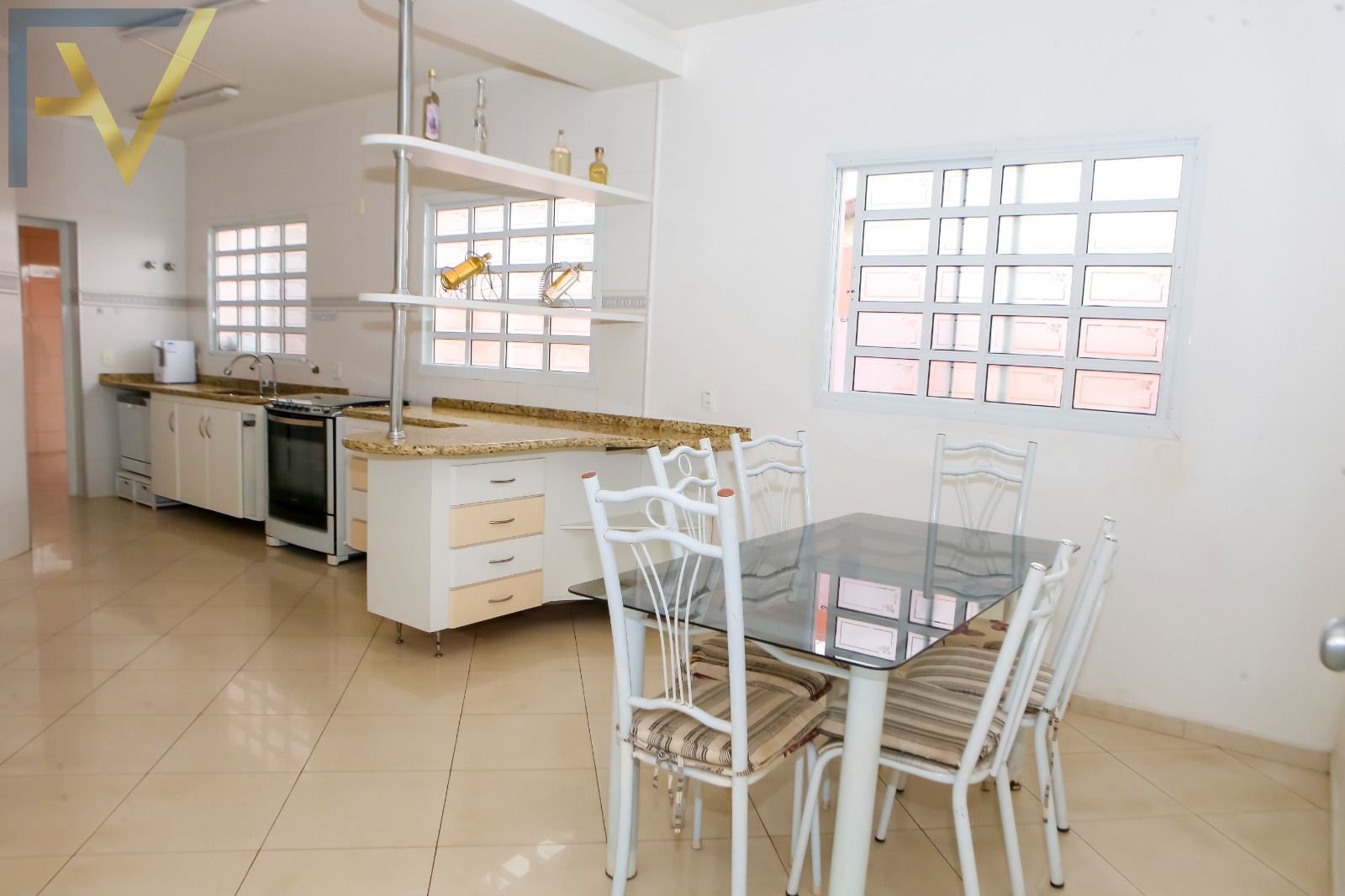 Casa, 4 quartos, 590 m² - Foto 5