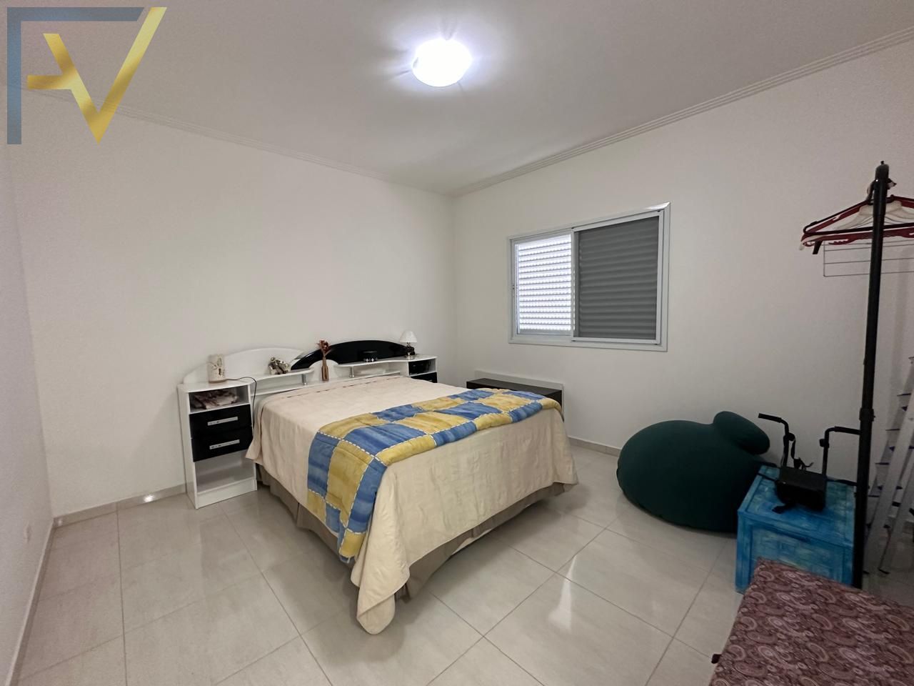 Casa, 4 quartos, 250 m² - Foto 37
