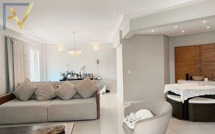 Apartamento, 3 quartos, 162 m² - Foto 2