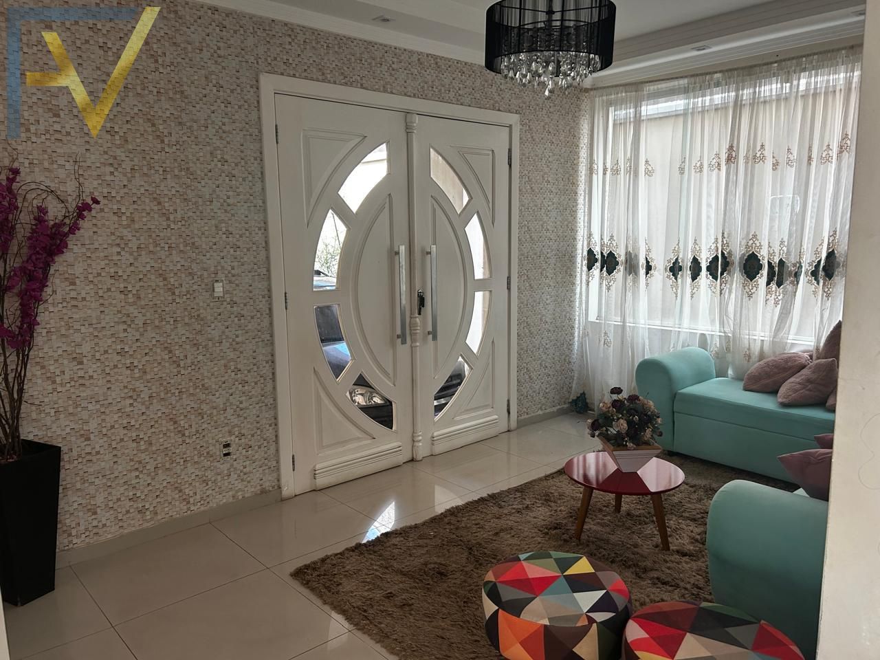 Casa, 3 quartos, 372 m² - Foto 1