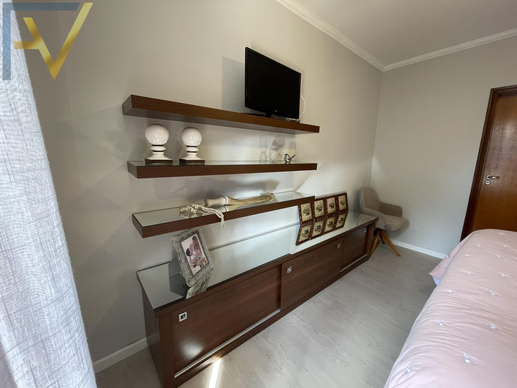 Casa, 4 quartos, 265 m² - Foto 55