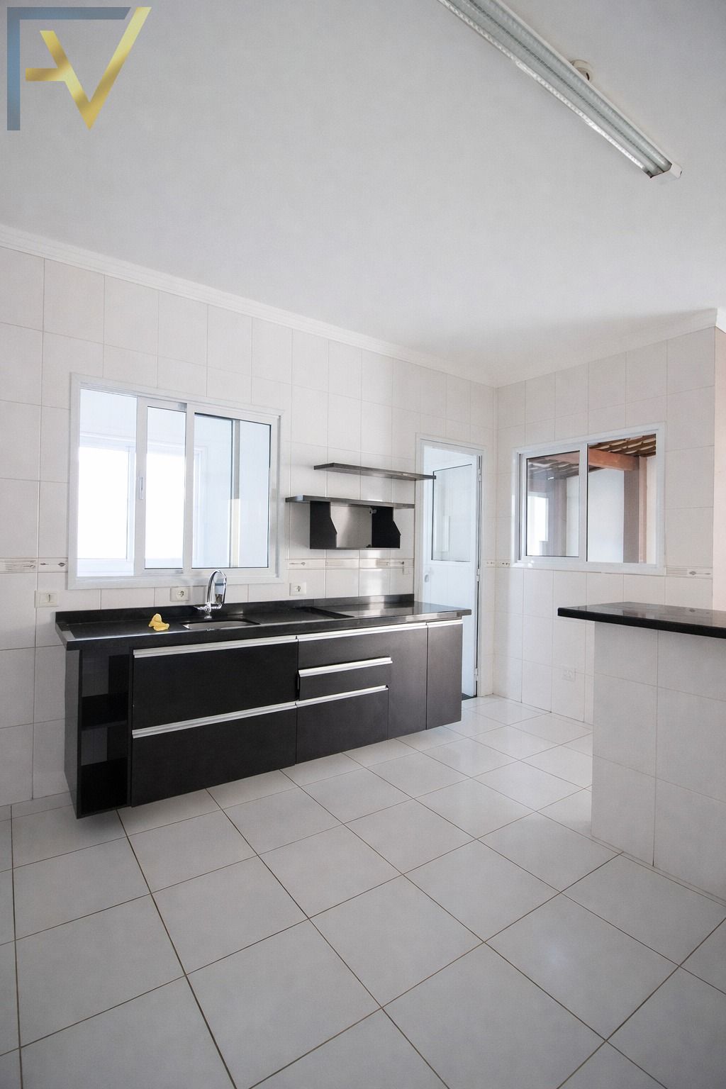 Casa, 4 quartos, 288 m² - Foto 13