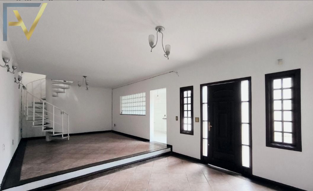 Casa, 3 quartos, 372 m² - Foto 3