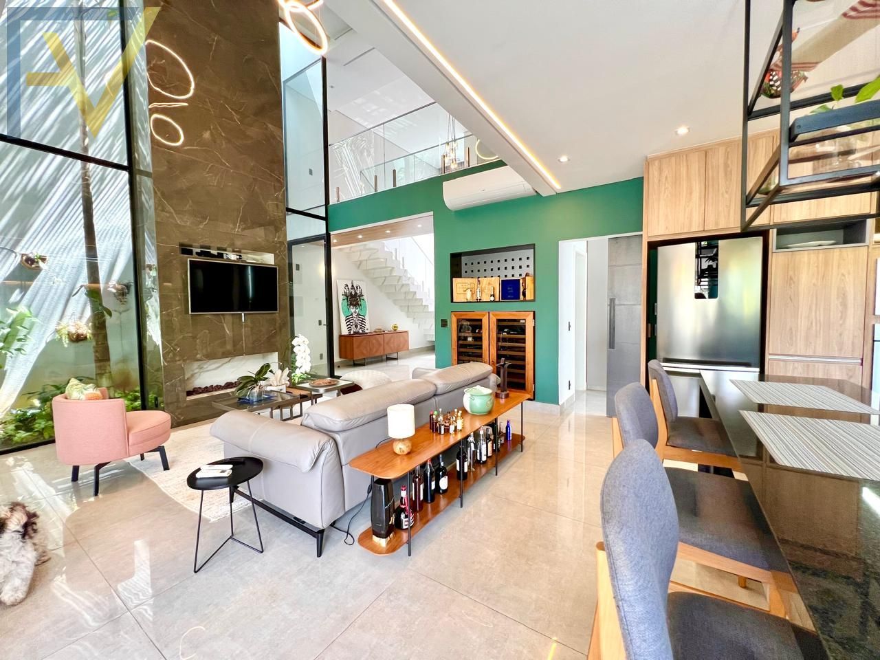 Casa, 3 quartos, 240 m² - Foto 1