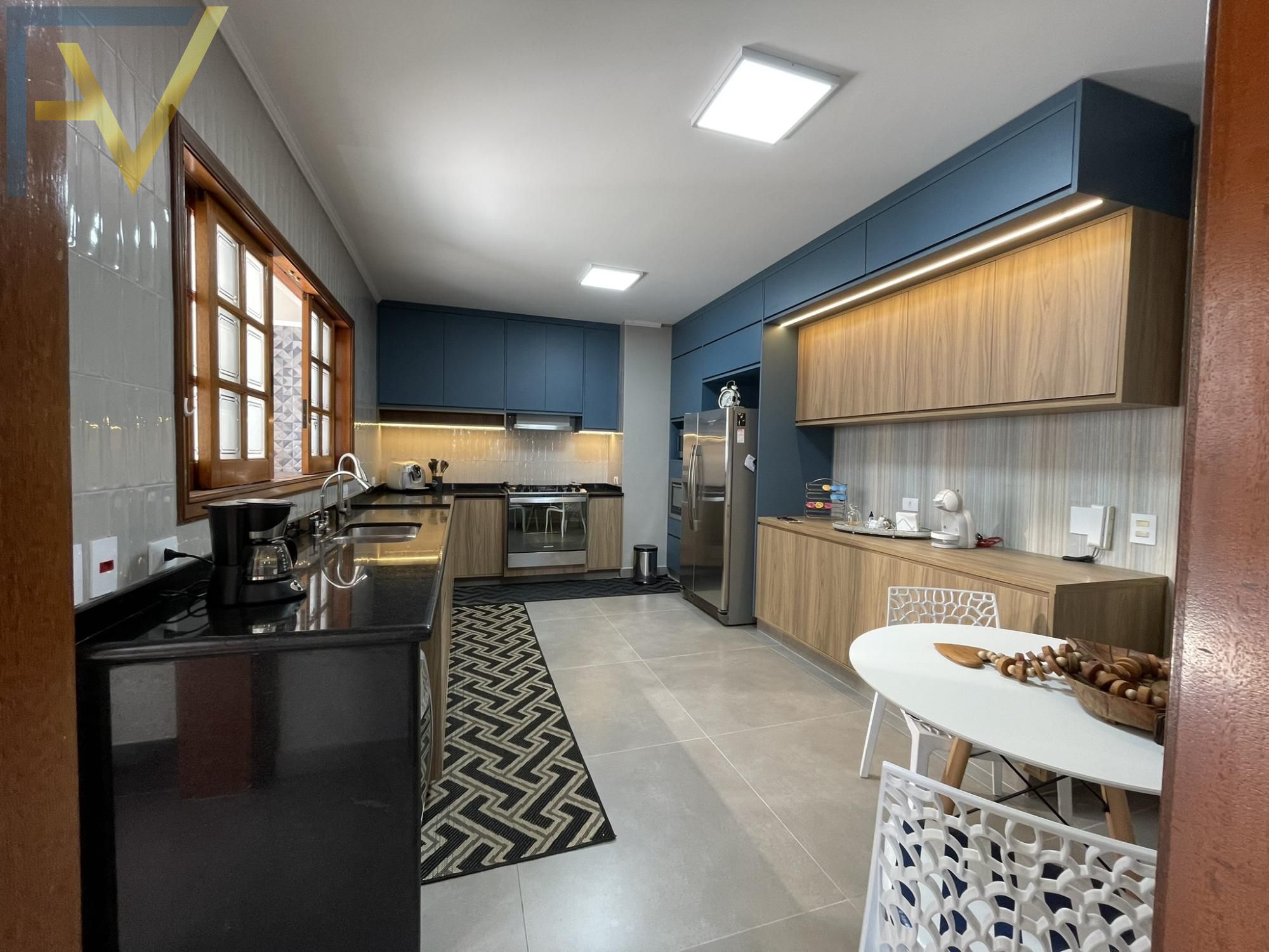 Casa, 4 quartos, 265 m² - Foto 25