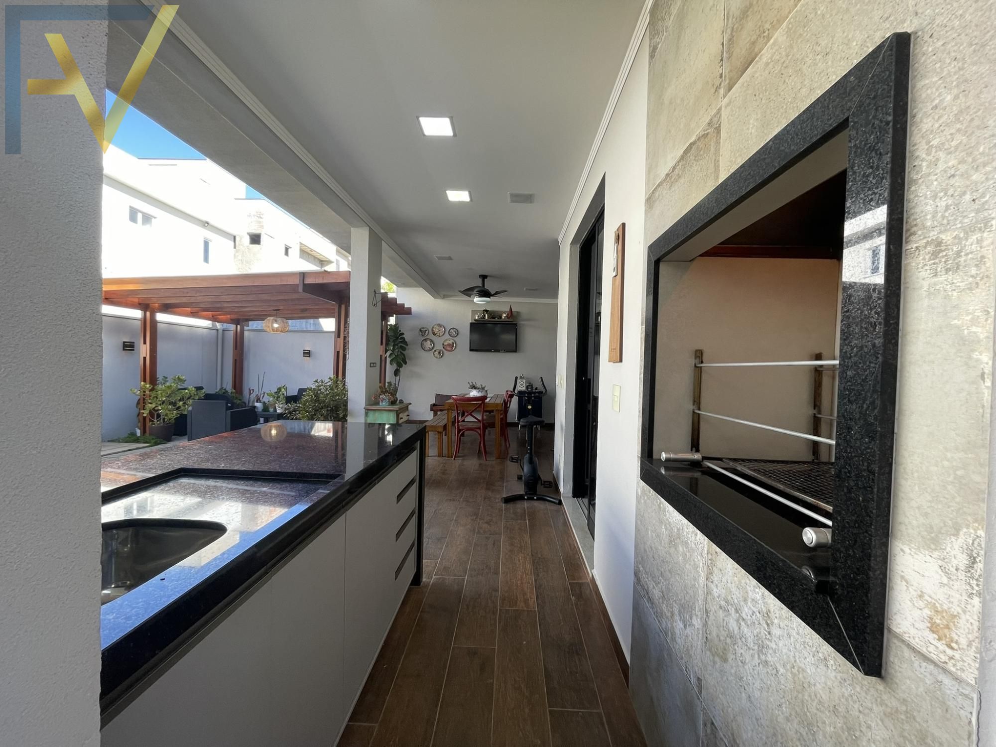 Casa, 3 quartos, 270 m² - Foto 17